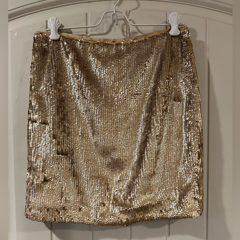 Gold sequin mini skirt. Size 0. JCrew. Excellent condition.